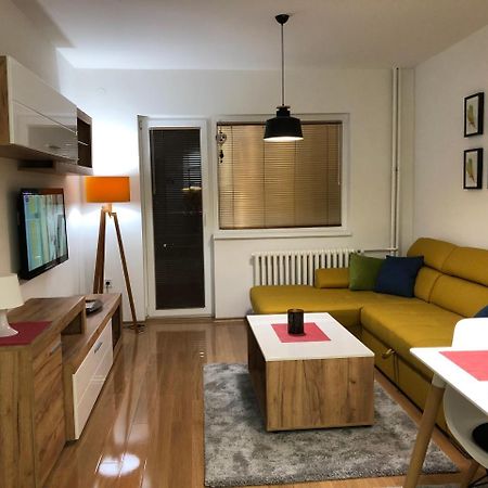Ole Apartment I - In The City Center Skopie Exterior foto